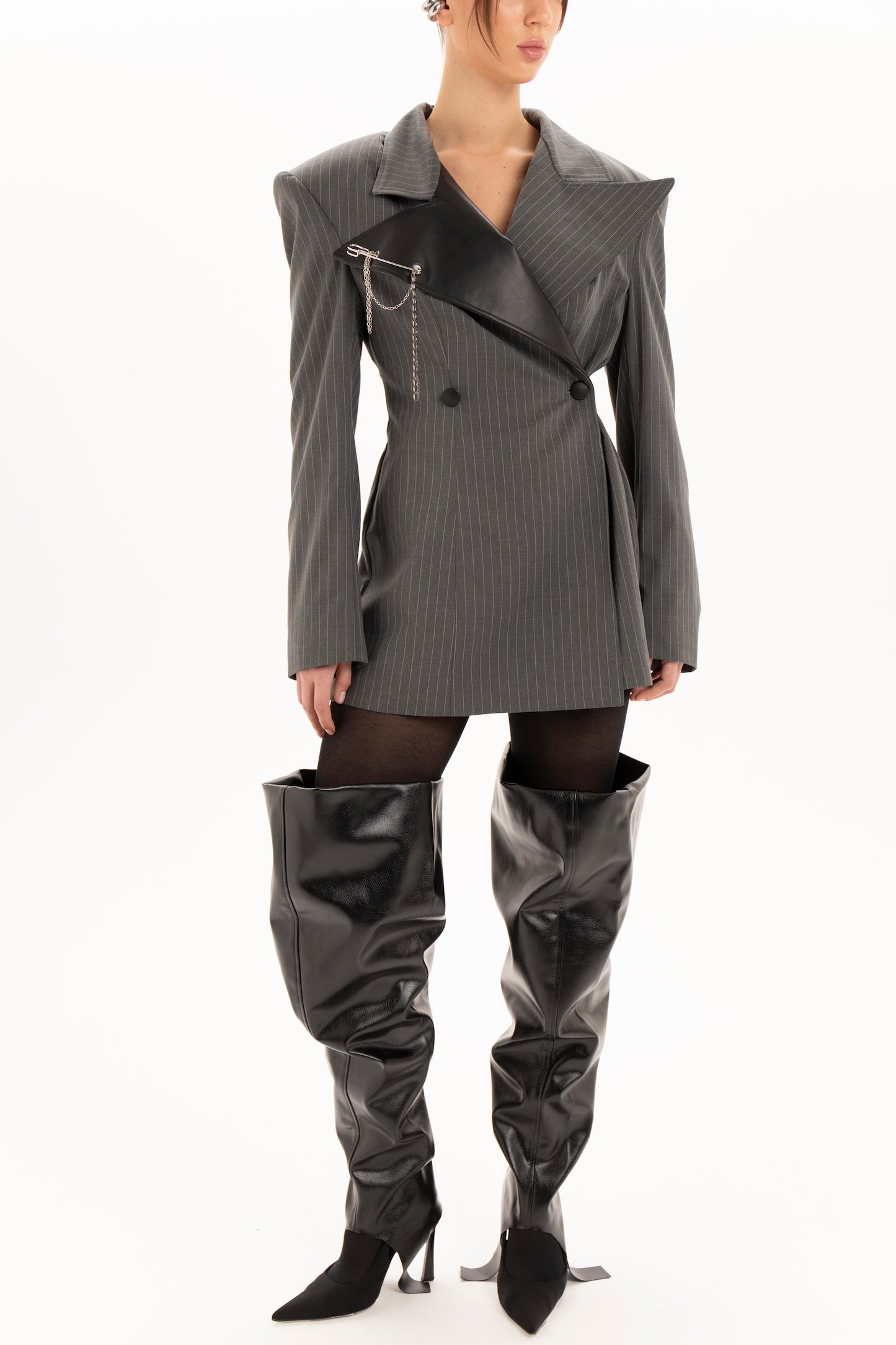 Boot cover (available in New York)